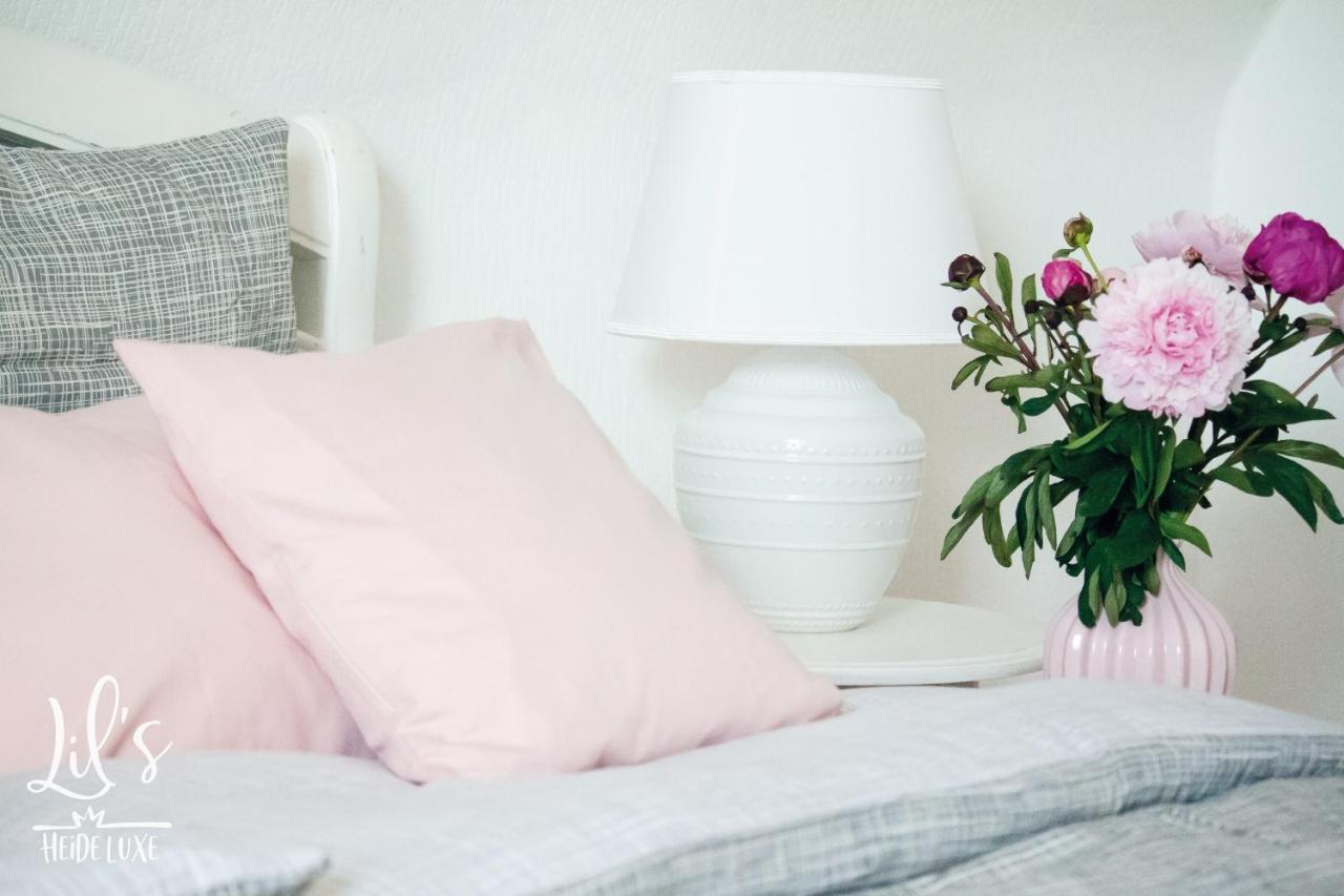 Ferienwohnung Lil'S Heideluxe Schneverdingen Exteriör bild